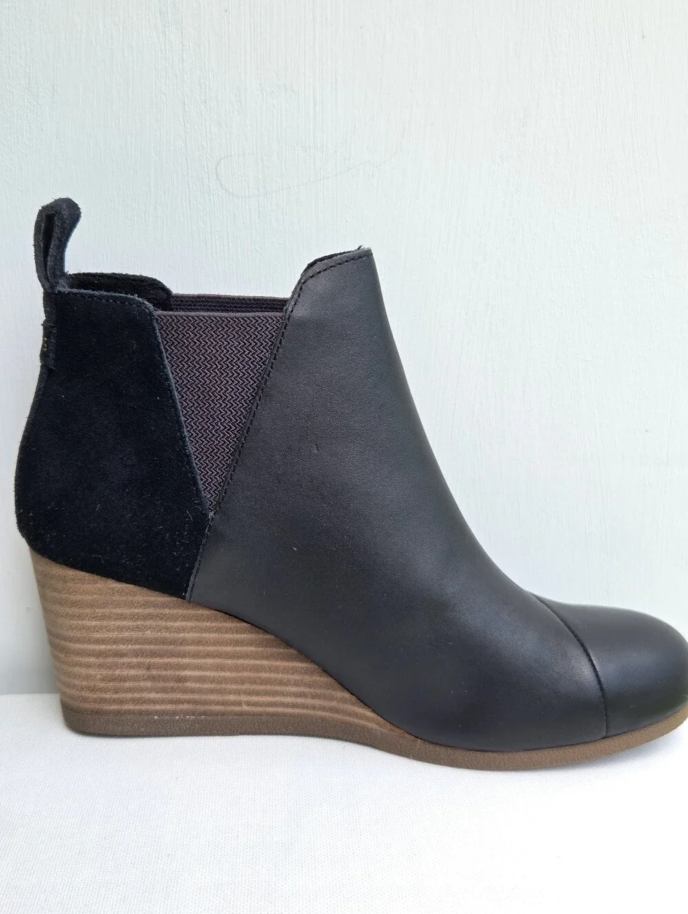 Toms nwot women